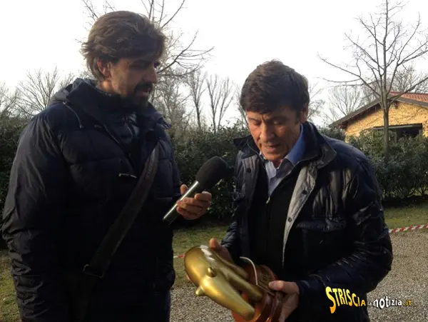 Striscia la notizia: Tapiro d’oro a Gianni Morandi 