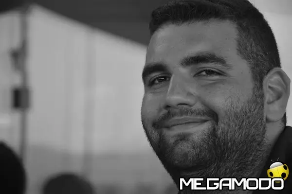 Simone Bottalico presenta al Joy 'S Pub il suo libro di poesie "Etereo"