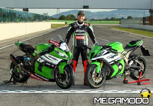 i top rider kawasaki allevento ninja 30th anniversary hi tk1 1421