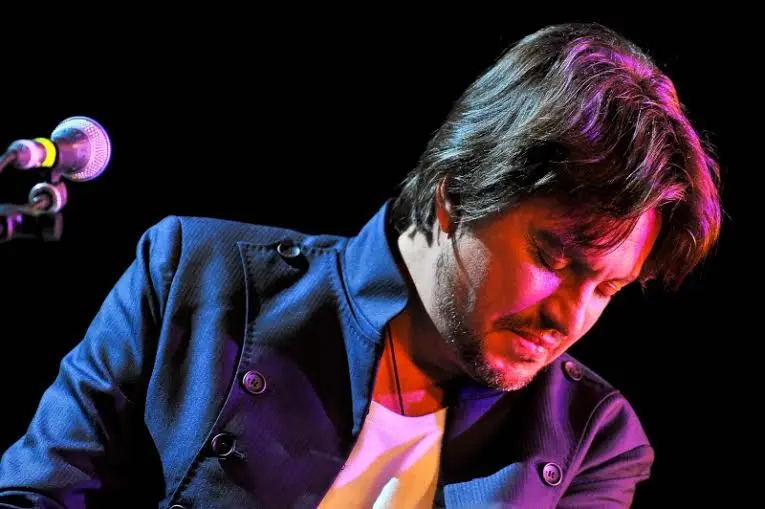 Cristiano De André torna live con "Via dell'amore vicendevole - Tour live 2014"