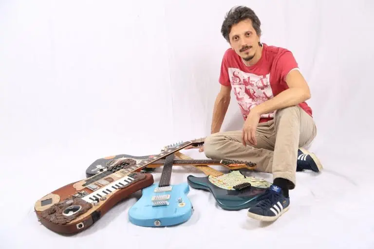 Luka Zotti in concerto al Cafè Mirò di Grandate, sabato 27 settembre