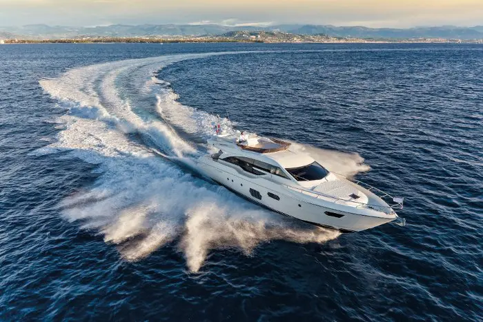 Ferretti Yachts 690 debutta al “Salonnautico” 2014 di Barcellona