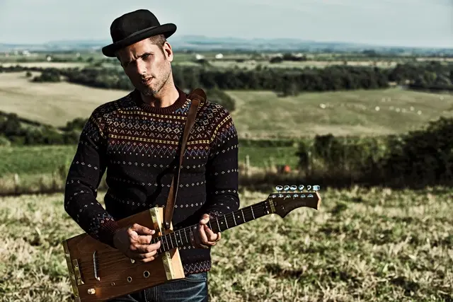 Attilio Fontana: da Tale e quale show al suo primo album "Formaggio"