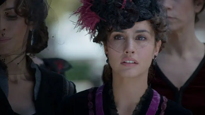 Al via il poliziesco “Victor Ros” con Megan Montaner, dal 23 dicembre su Retequattro  