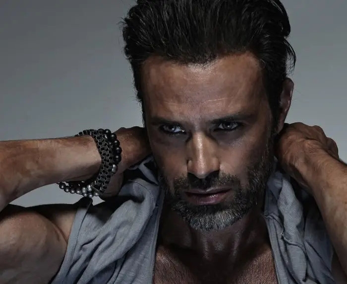 Manuel Rinaldi presenterà live il nuovo album "10 Minuti" il 14 marzo al Mattarello di Rubiera