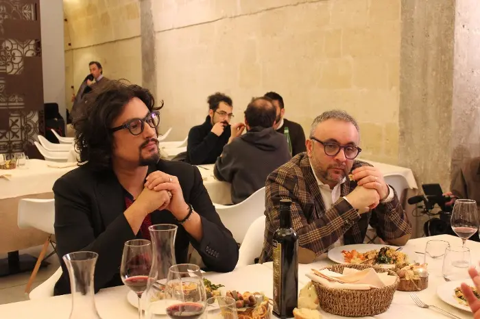 Alessandro Borghese da domani su Sky Uno HD con "4 Ristoranti"