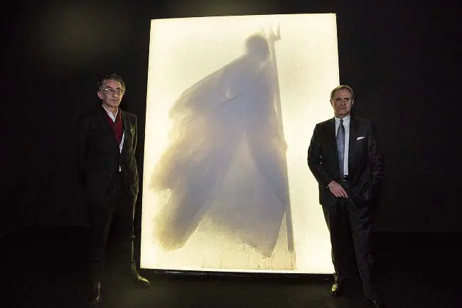 Maserati a Shanghai celebra la scultura “Neptune in the Wind”