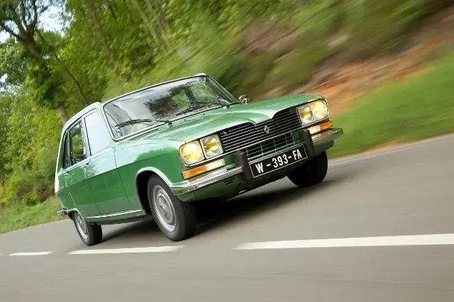 Renault 16 festeggia i suoi primi cinquant’anni