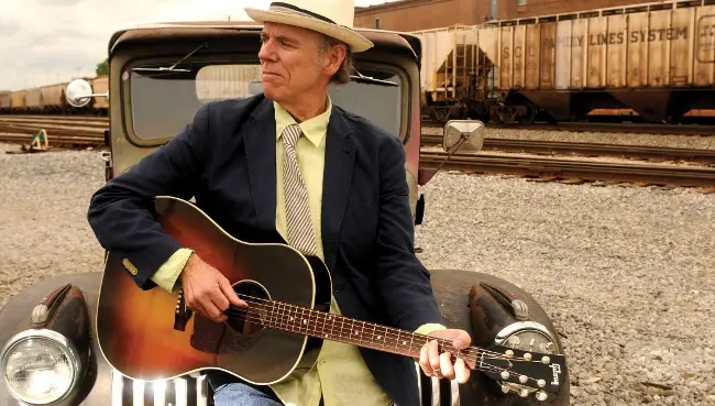 John Hiatt domani live a Carroponte