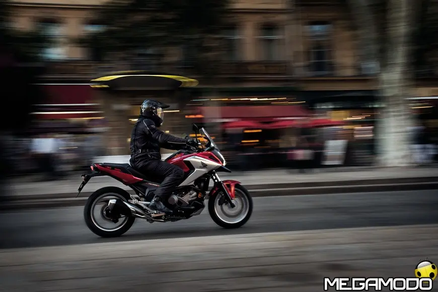 HONDA NC750X MY2016: sofisticata