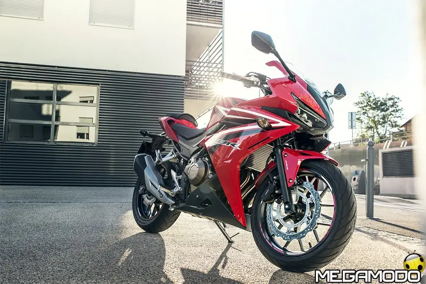 Honda CBR500R 2016: grintosissima