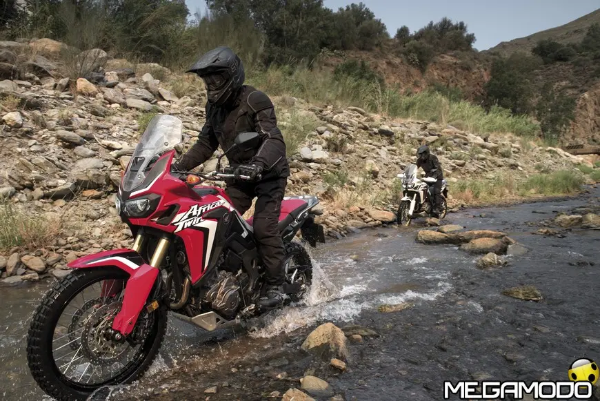 HONDA CRF1000L Africa Twin 