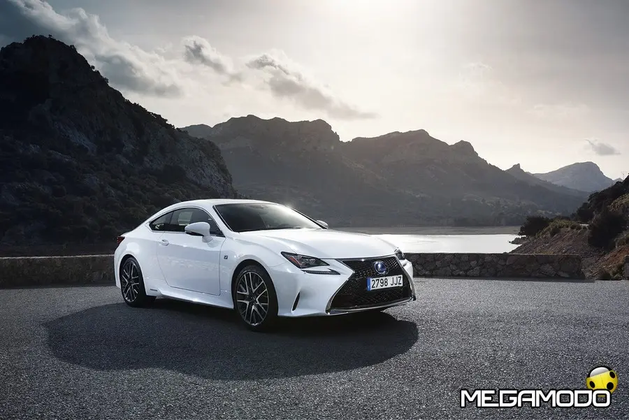 Lexus RC Hybrid, la prima coupè 100% Hybrid