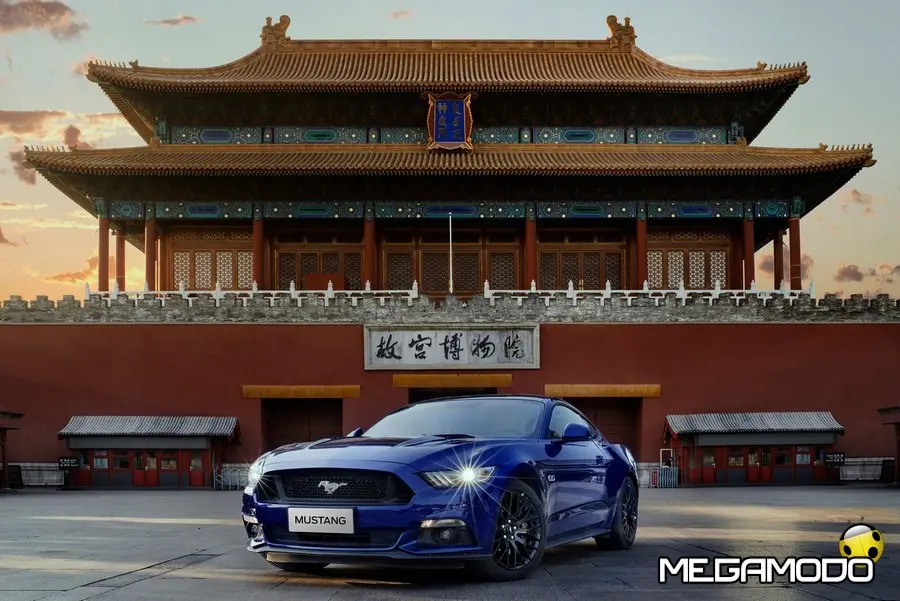 Ford Mustang, l'auto sportiva più venduta al mondo