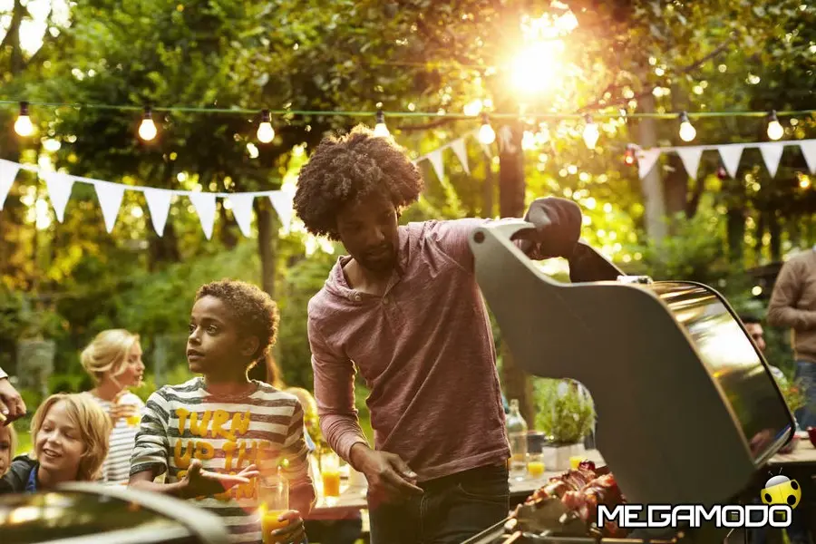 Weber presenta il nuovo babecue Spirit Premium E-330 GBS Black