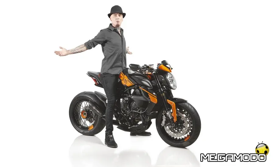 Fedez e J-AX sul trono di TIMMUSIC 2016!