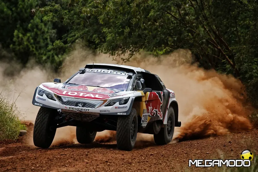 Le Peugeot 3008DKR pronte alla DAKAR 2017!