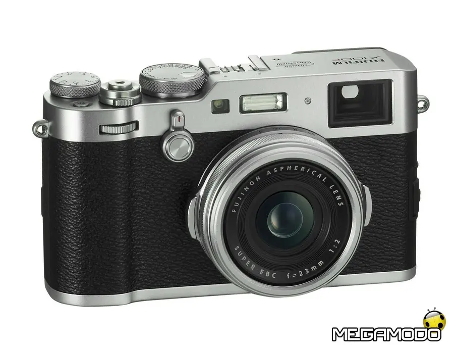 Fujifilm X100F con Advanced Hybrid Viewfinder