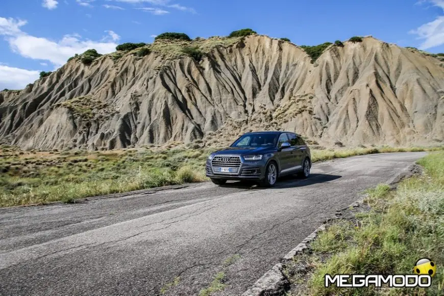 mod audi q experience dinamiche 29