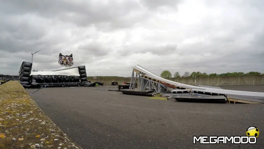 Jaguar, il SUV E-Pace in avvitamento!