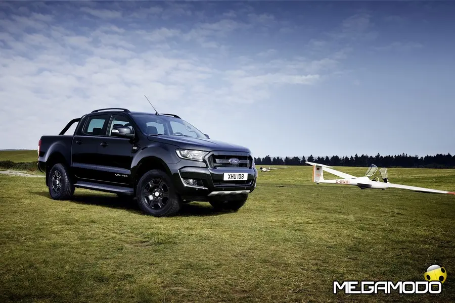 Ford, il Ranger Black Edition al Salone di Francoforte