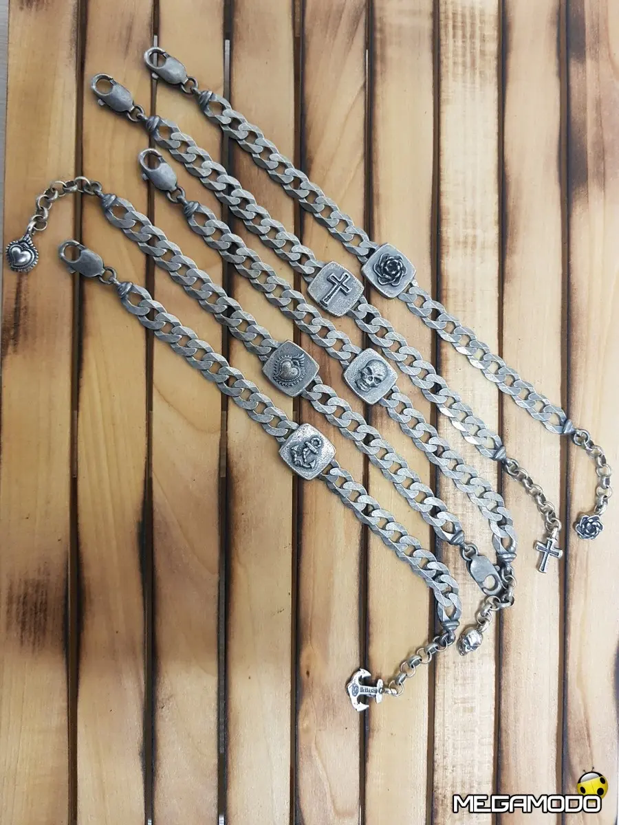 Pietro Ferrante, un'ondata di teschi, ancora, rose e cuori!