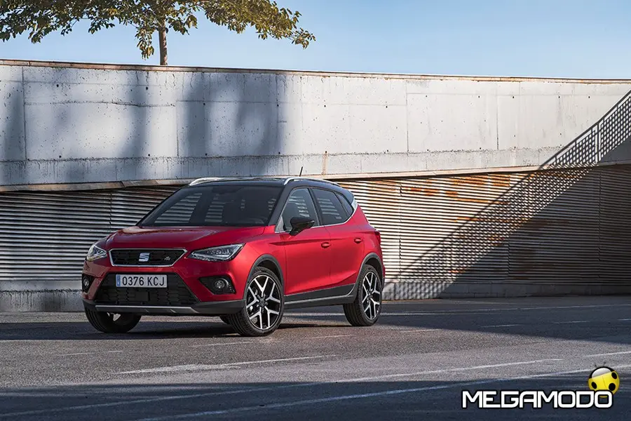 Seat Arona TGI in anteprima mondiale a Parigi