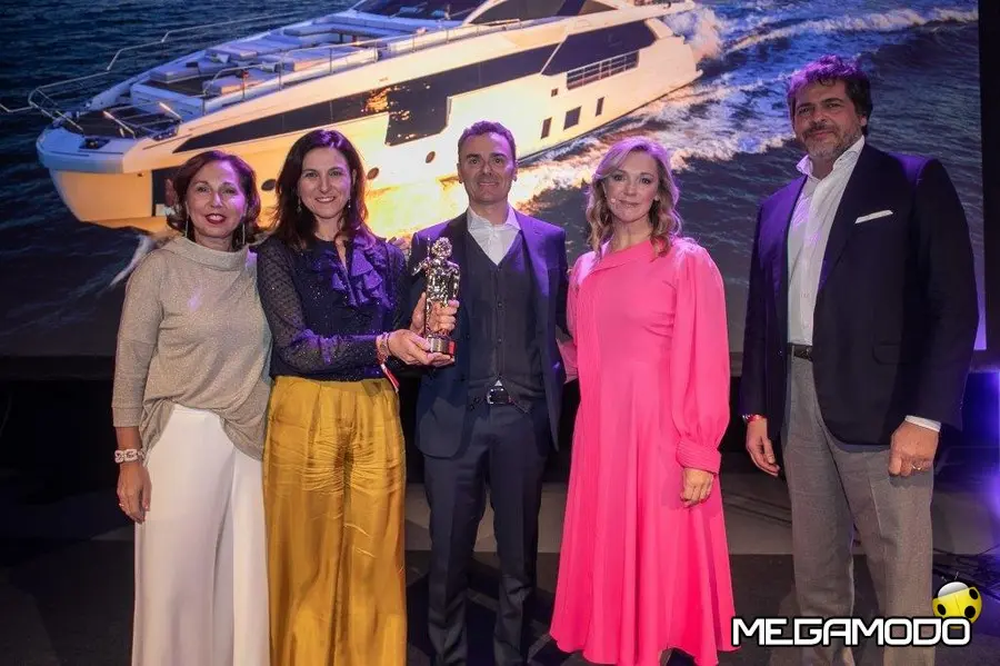 Azimut Grande 32 Metri sul primo gradino del podio al Boat International Design & Innovation Awards