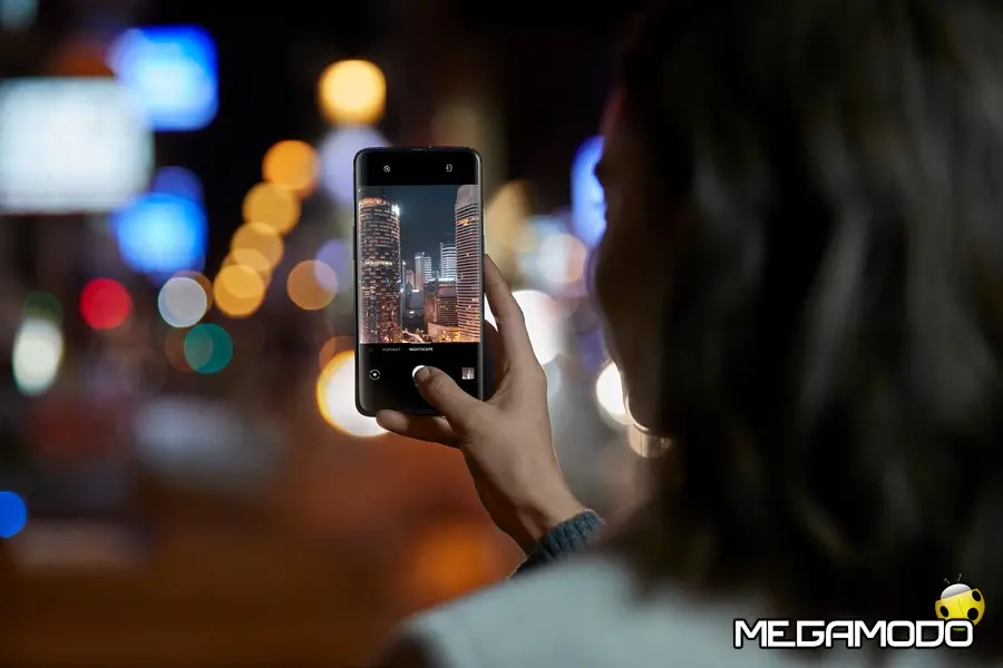 OnePlus 7, ordini al via per il nuovo smartphone