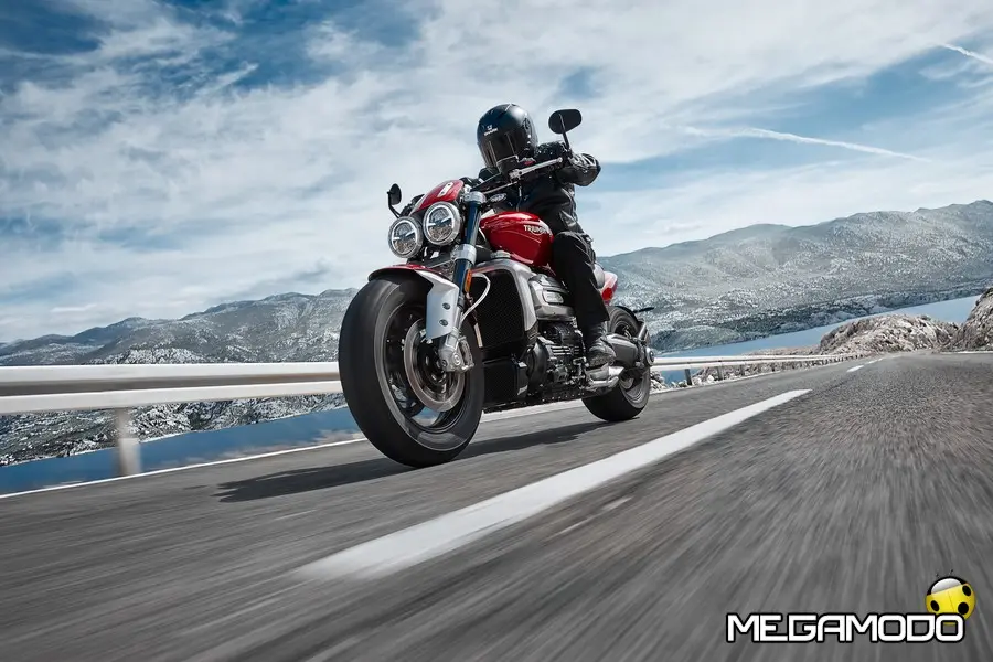 Nuove Triumph Rocket 3 R & Rocket 3 GT