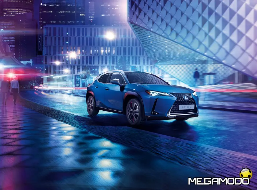 Lexus presenta il suo primo elettrico, il nuovo UX 300E