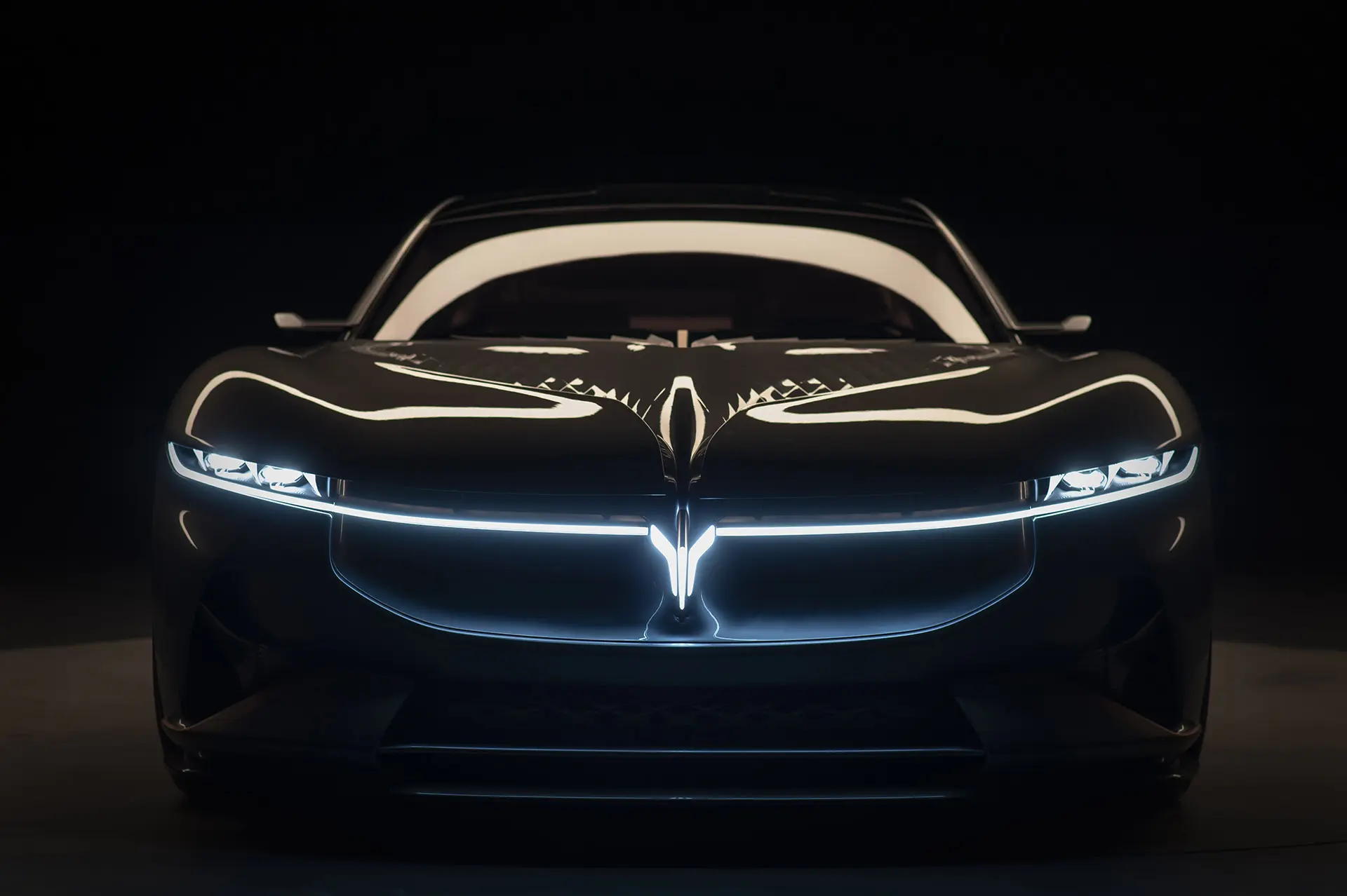 Italdesign firma la VOYAH i-Land