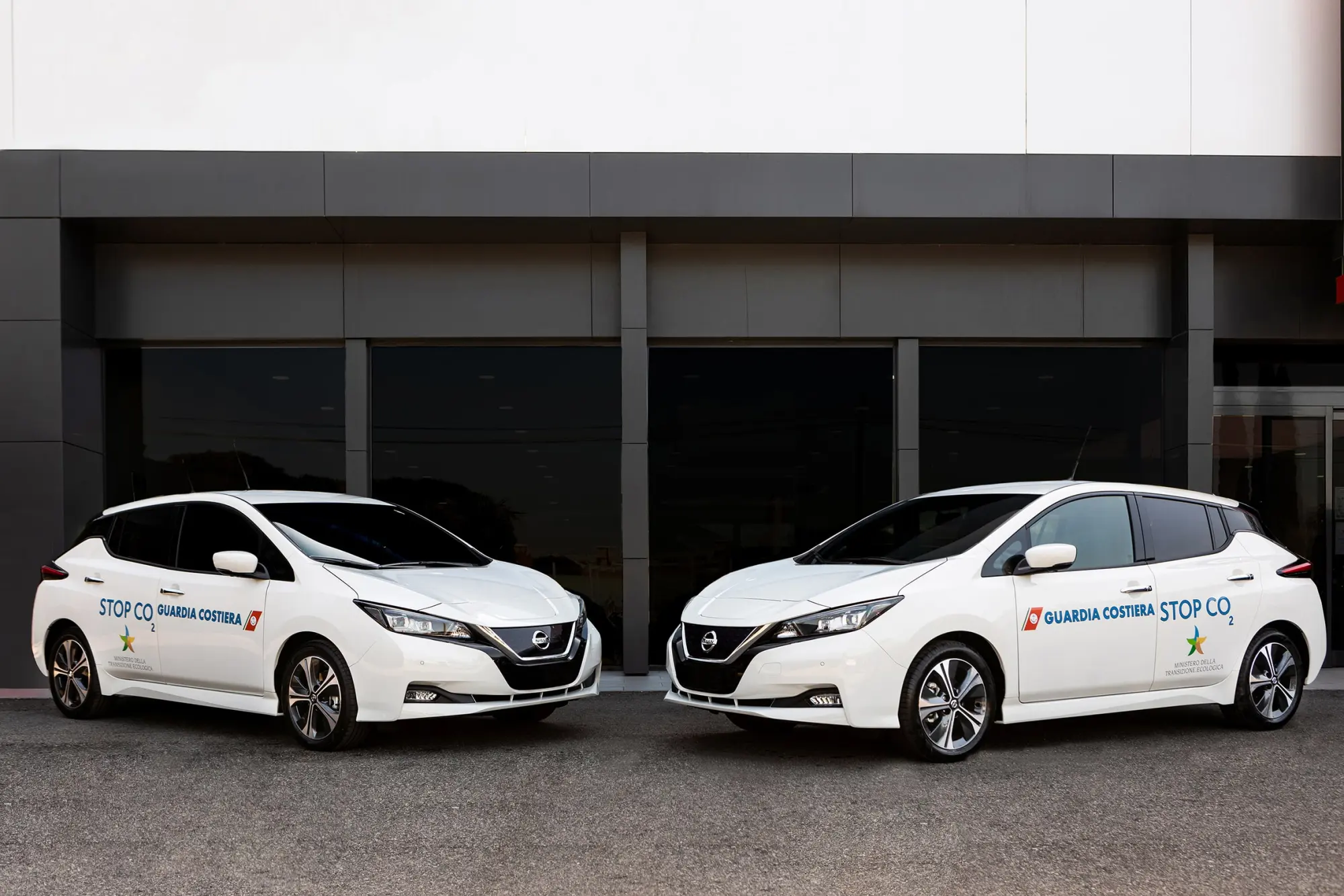 Nissan LEAF è la nuova auto a zero emissioni della Capitaneria di Porto