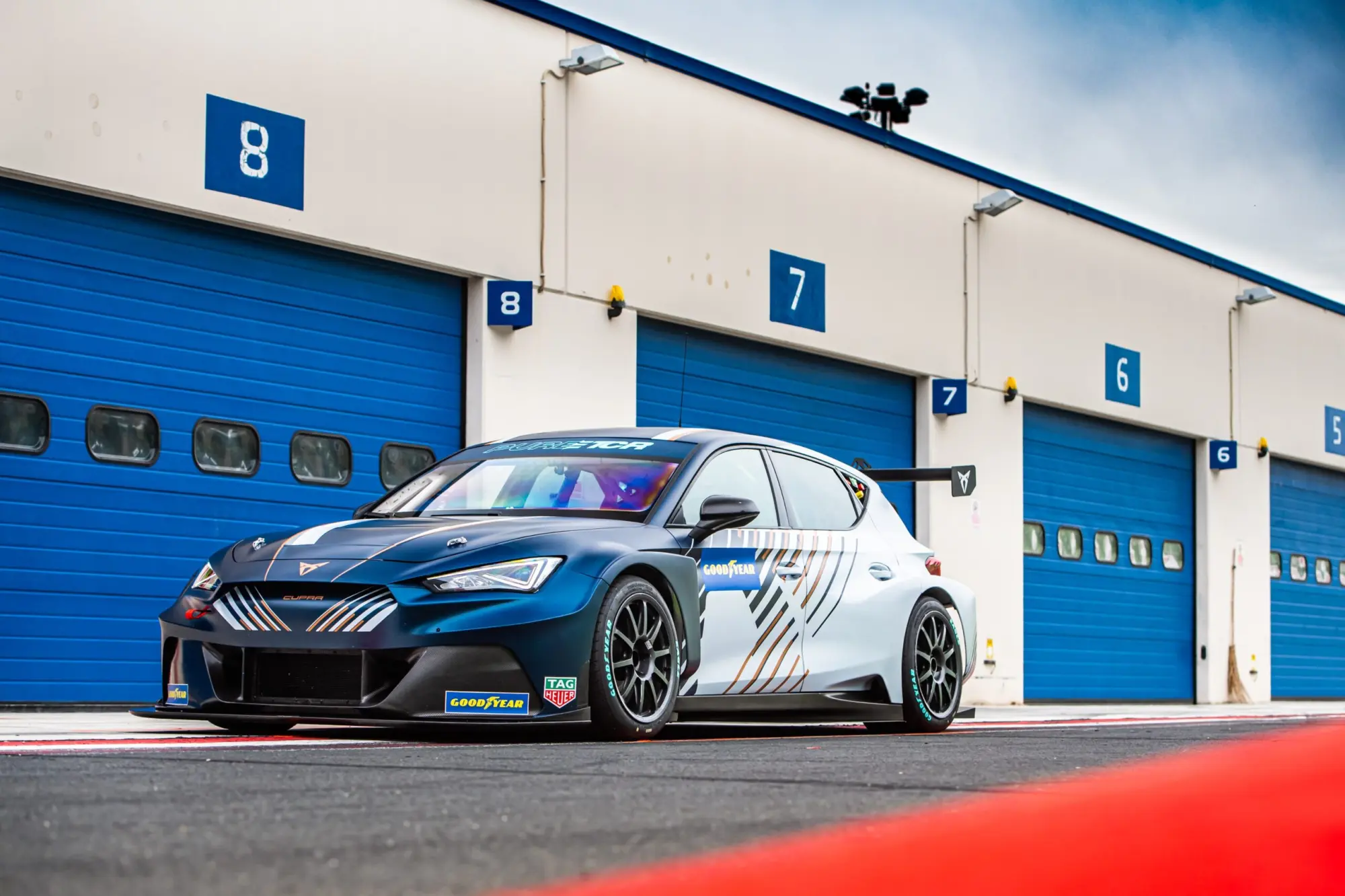 Cupra pronta al debutto nel campionato PURE ETCR