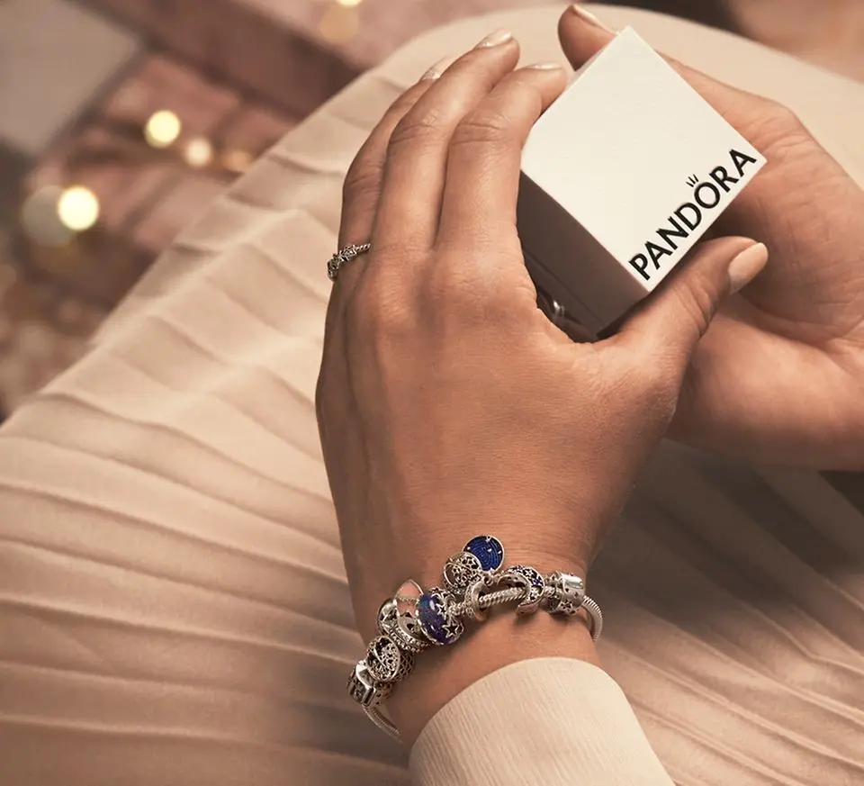 Pandora Timeless Collection: regala un emozione per Natale