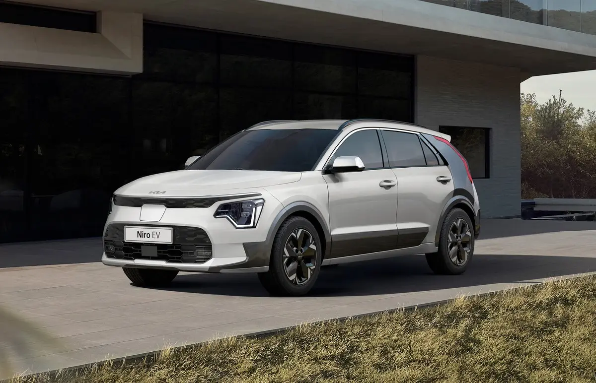 Nuova Kia Niro: cambia la forma ma non la sostanza