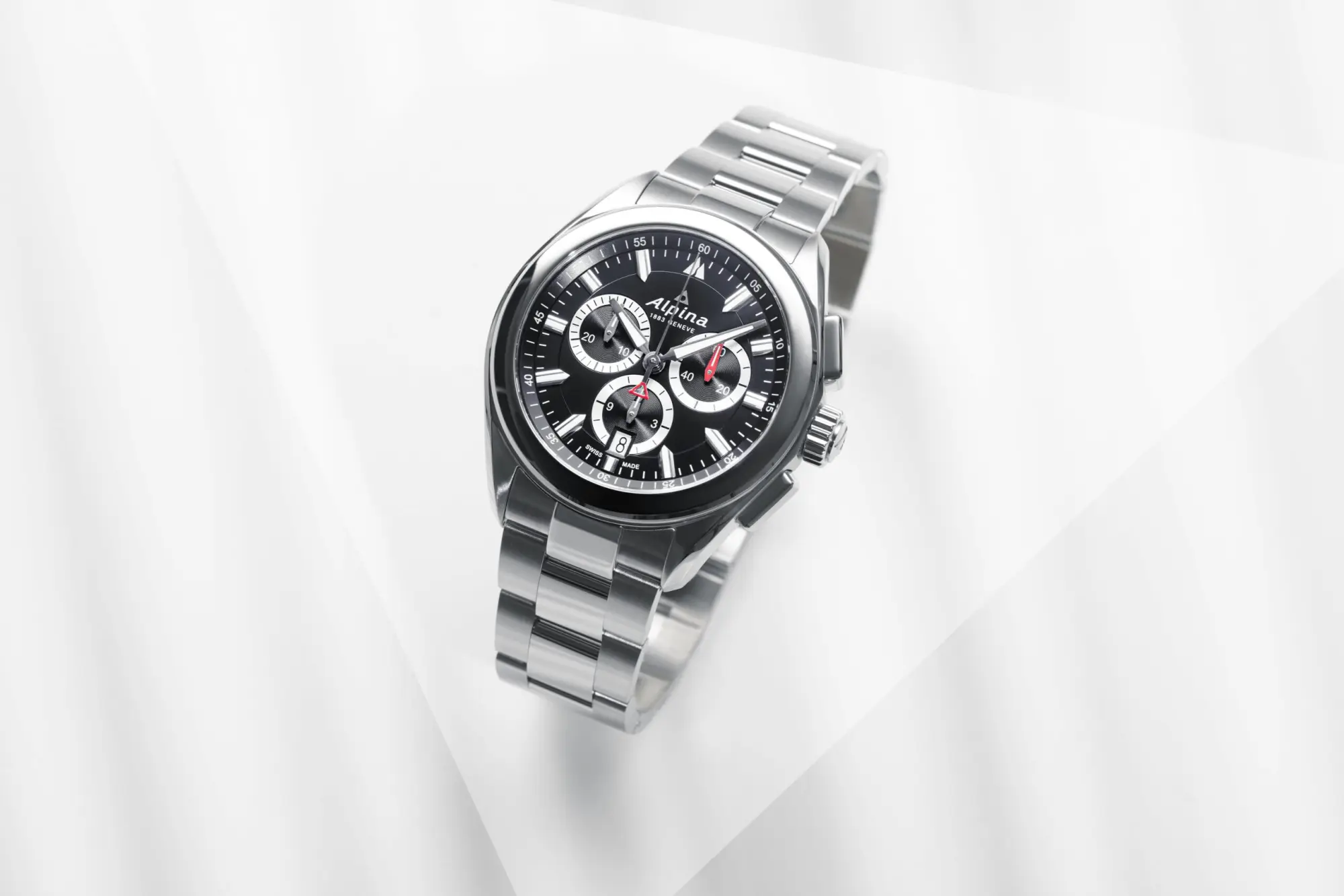 Alpiner Quartz Chronograph: ecco l'edizione Limitata Freeride World Tour 2022