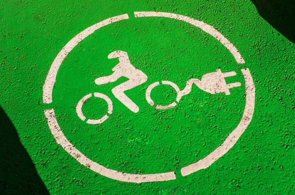 Due ruote, Ancma: è boom dell'elettrico per la mobilità urbana  