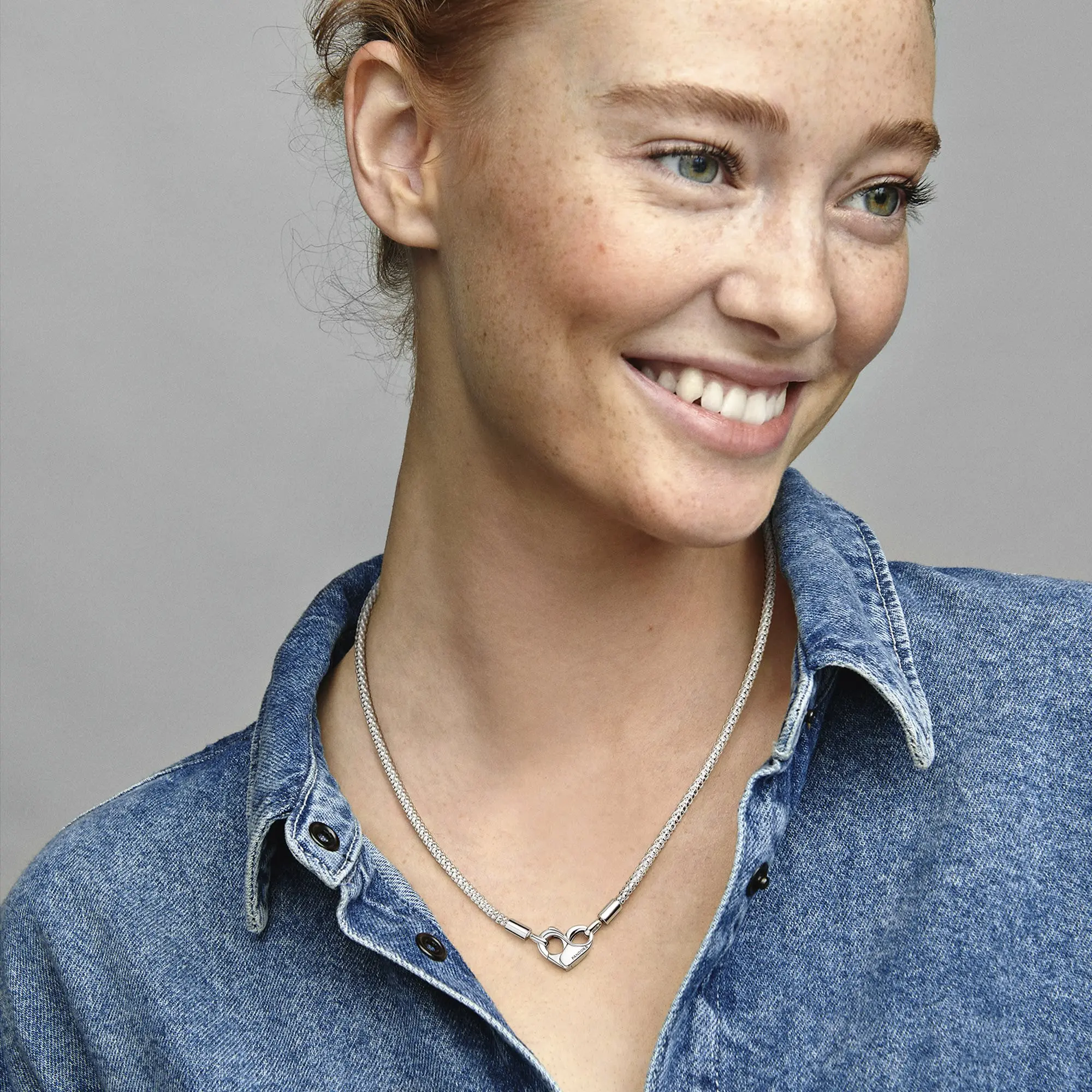 Pandora: ecco la nuova maglia geometrica Moments