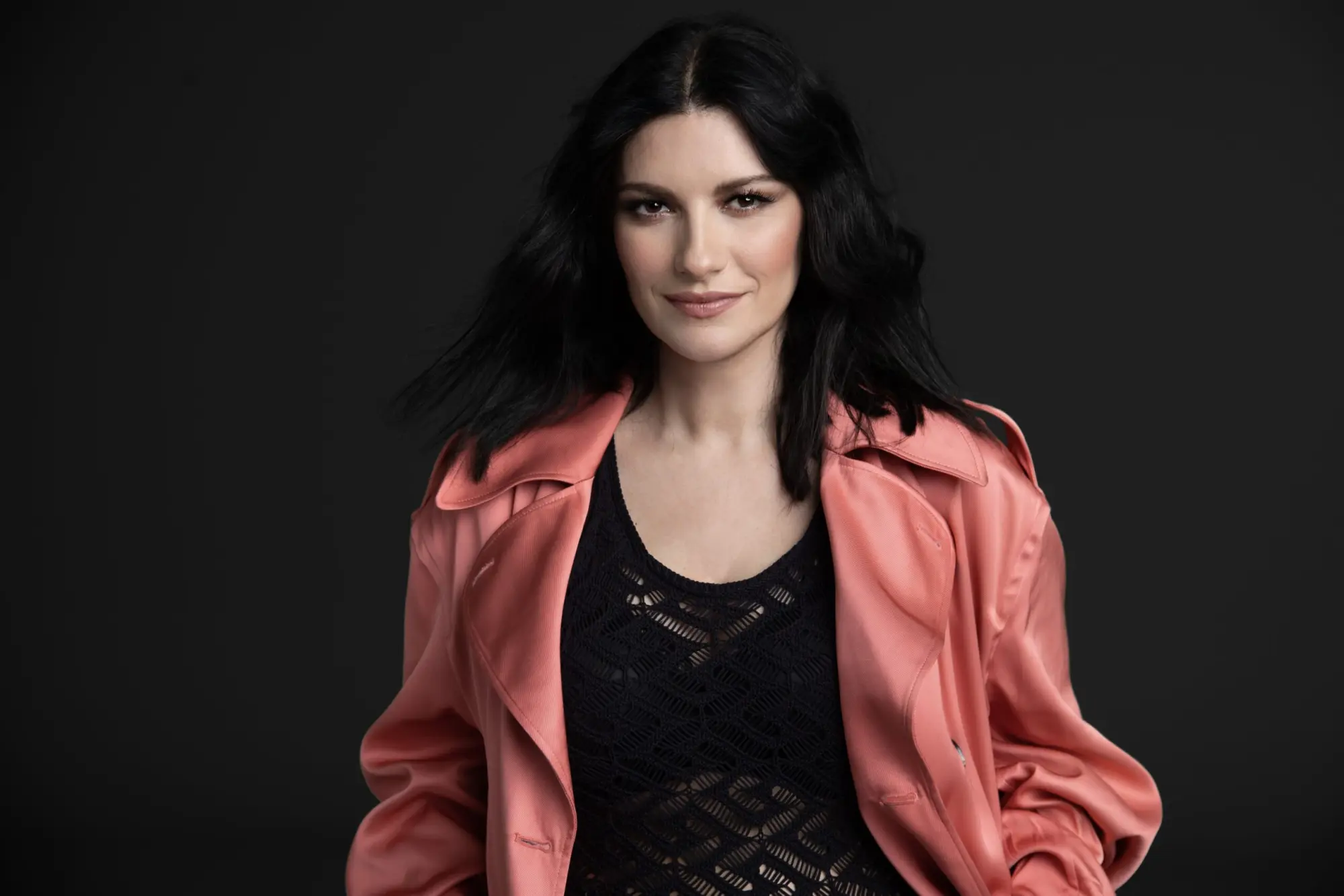 Laura Pausini annuncia “Io Canto 2” e un nuovo tour mondiale dal 2026 al 2027