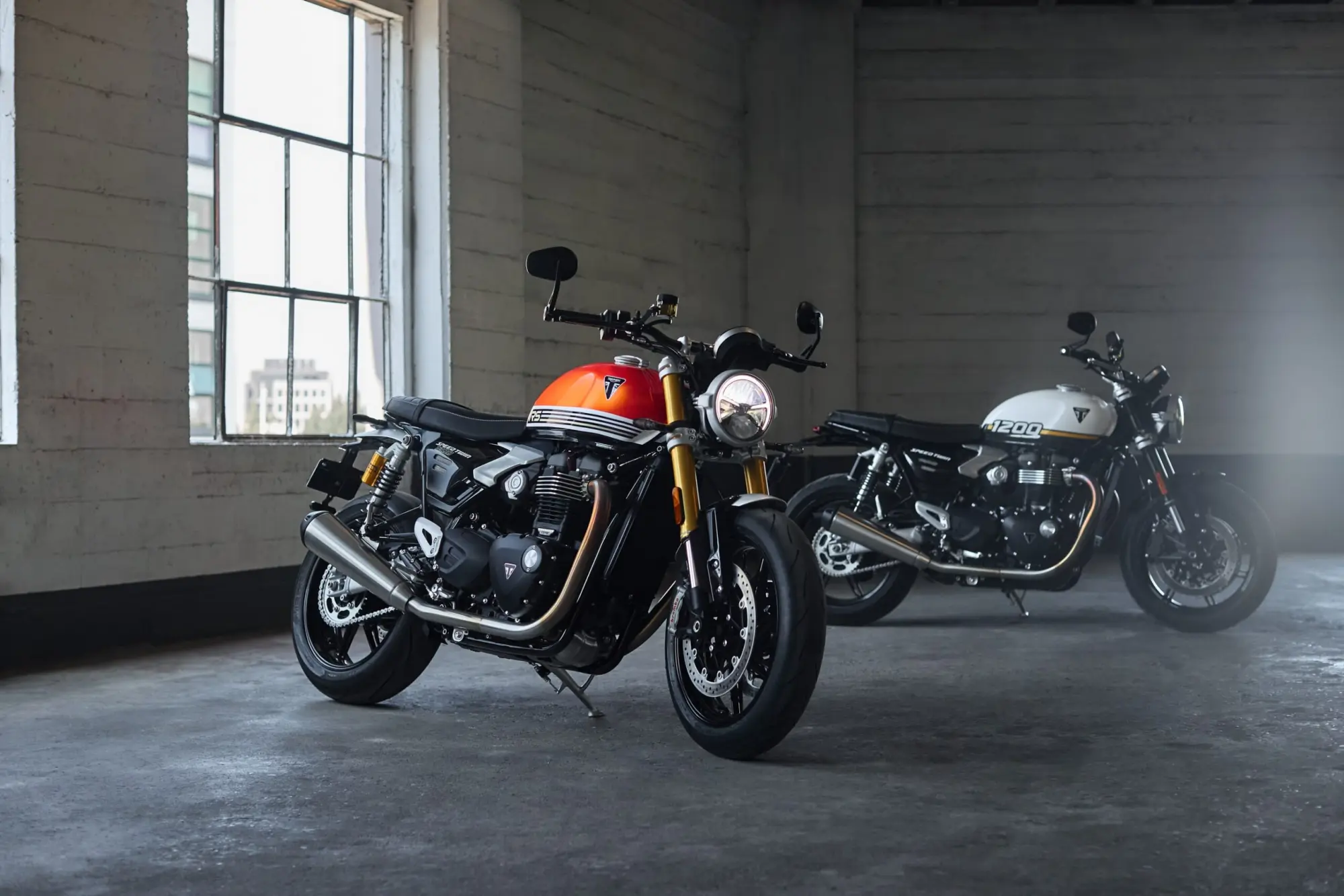 Triumph Motorcycles presenta la Speed Twin 1200 e Speed Twin 1200 RS