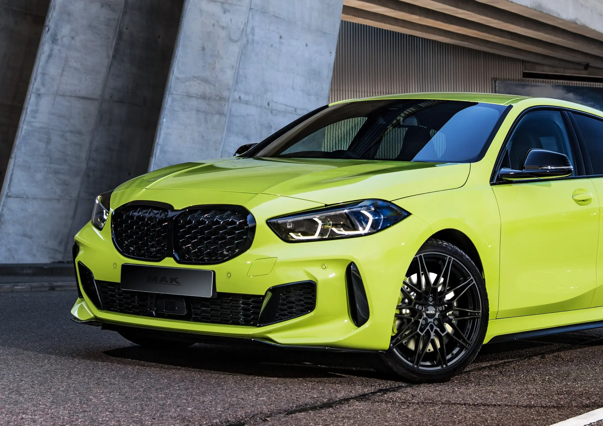 MAK lancia KÖNIG: la nuova ruota in lega per i "Bimmers"