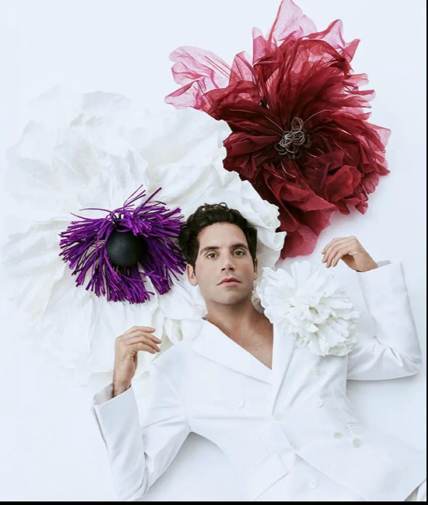 MIKA torna con “Hyperlove”: un viaggio emotivo tra vulnerabilità, energia e libertà