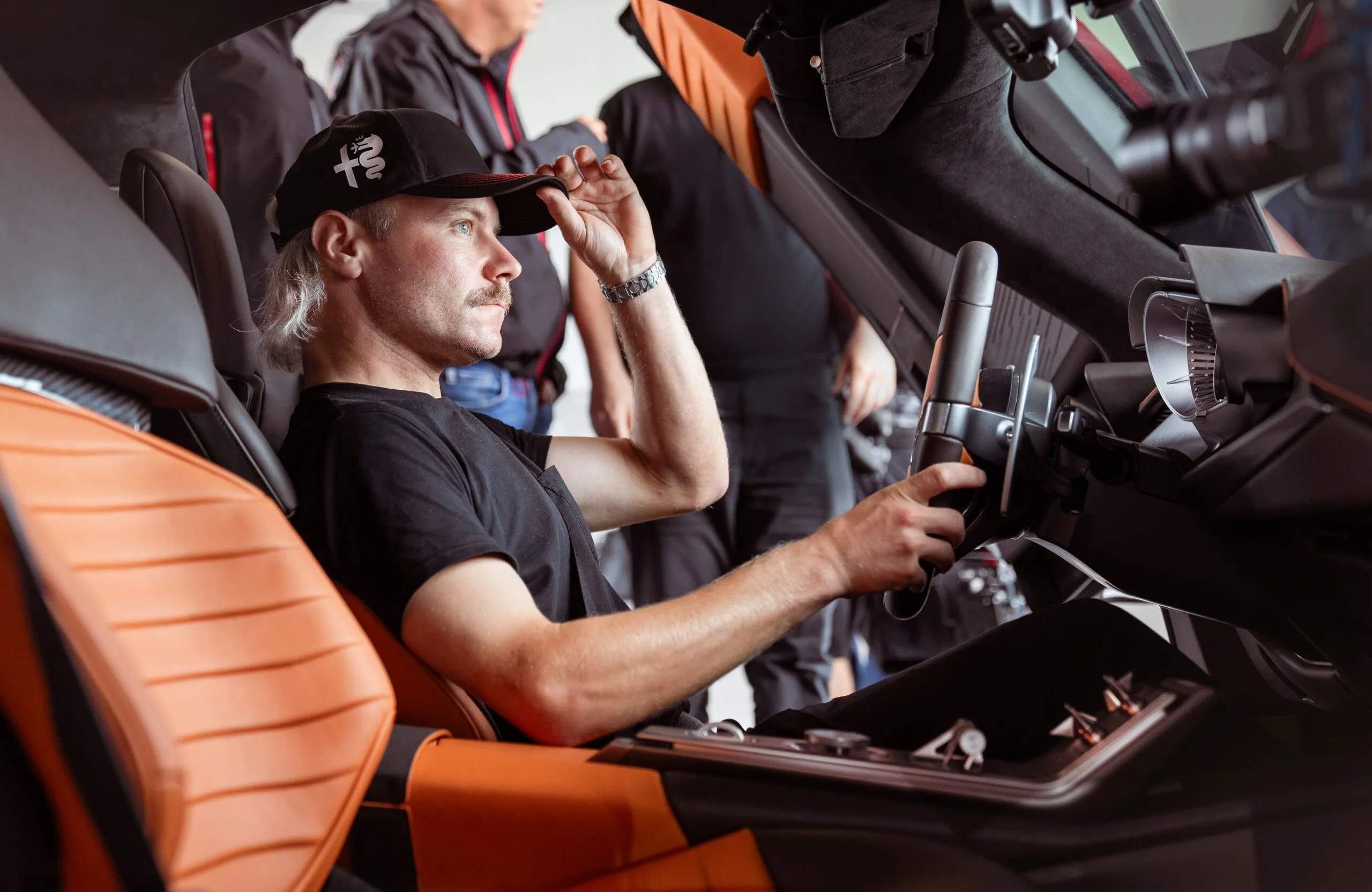 La 33 Stradale al banco di prova di Valtteri Bottas