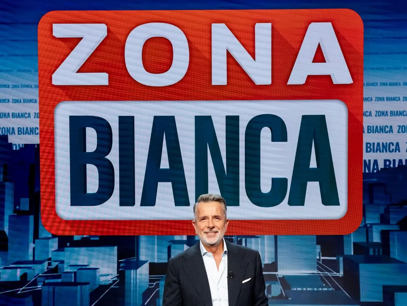 Stasera a "Zona Bianca": la guerra in Ucraina, il caso Garlasco e il turismo