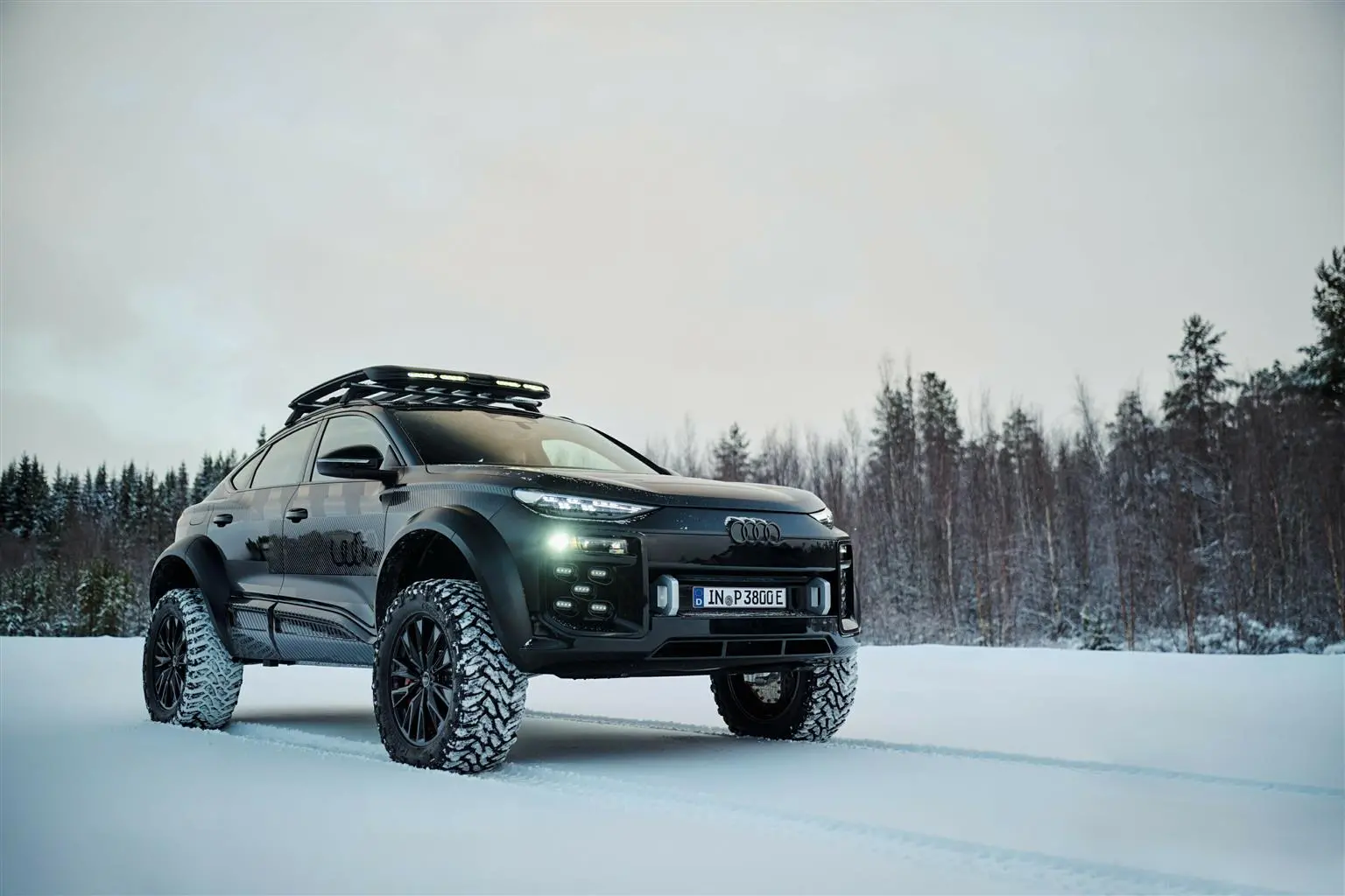 Audi Q6 e-tron offroad concept: il futuro dell'off-road elettrico debutta a Kitzbühel
