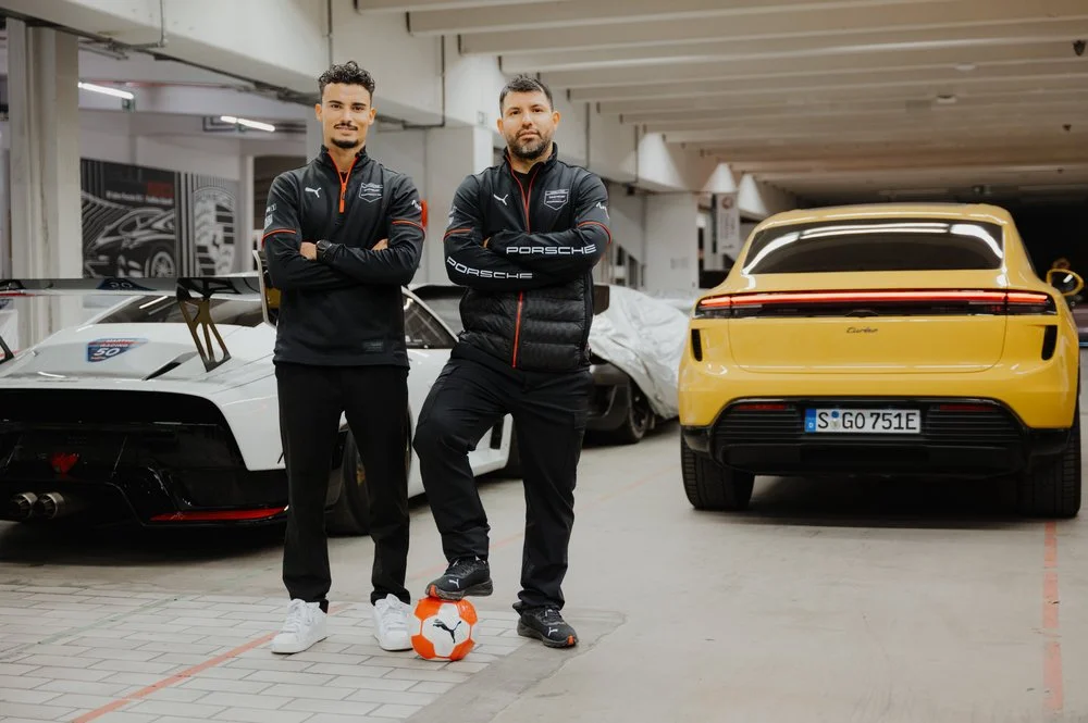 Sergio Agüero al volante della Porsche 99X Electric: dalla leggenda del calcio alla Formula E