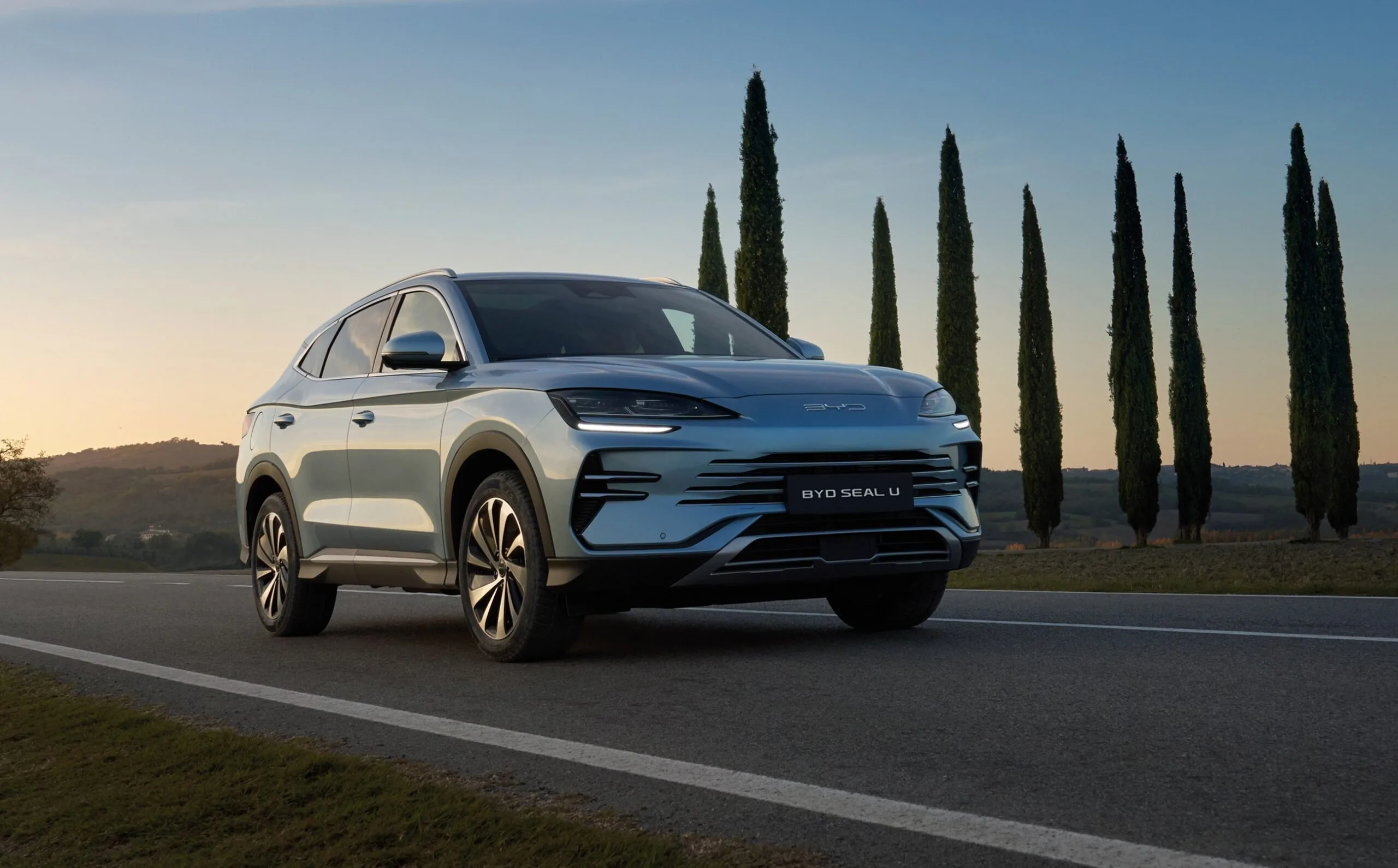 BYD: quota record al 2,8%, leader in Italia tra elettrico e ibrido