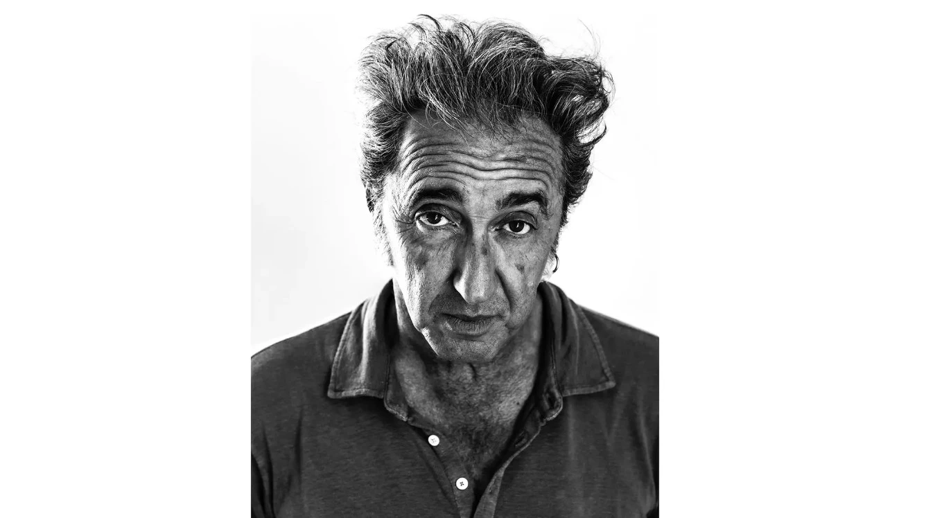 “La dolce attesa”: l’installazione di Paolo Sorrentino al Salone del Mobile.Milano 2025