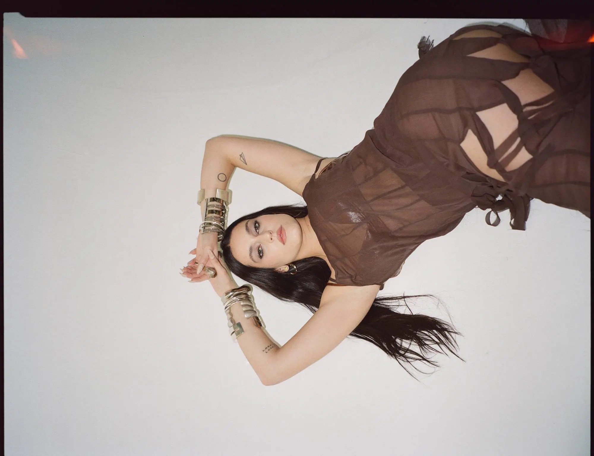 GAIA vola al primo posto della classifica e annuncia il tour estivo